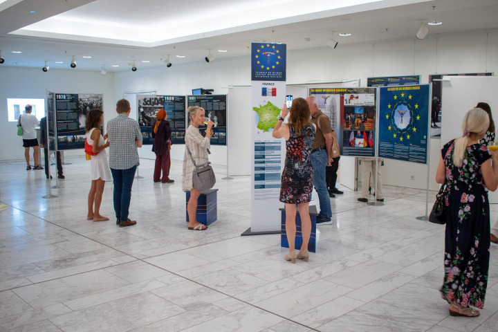 Impression der Ausstellungeröffnung