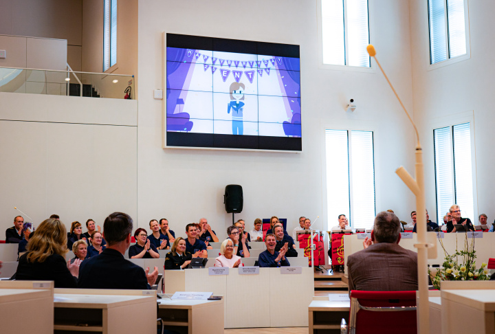 Blick in den Plenarsaal während der Feierstunde anlässlich 25 Jahre Einsatz-Notsorge-Team im Land Brandenburg