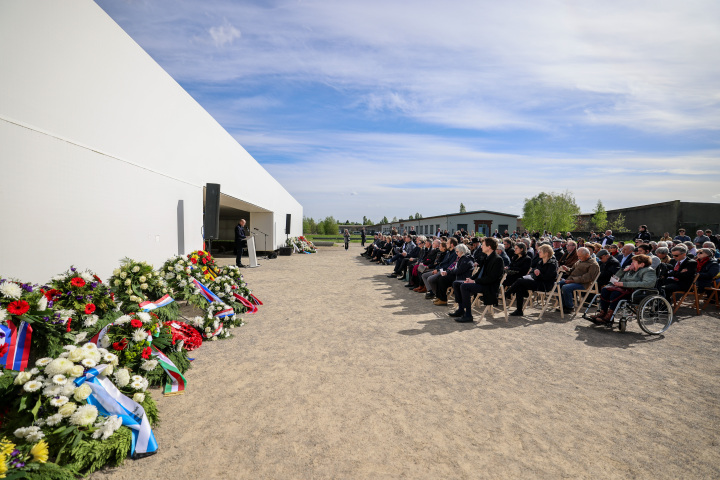 Gedenkort "Station Z" in der KZ-Gedenkstätte Sachsenhausen während der Gedenkveranstaltung