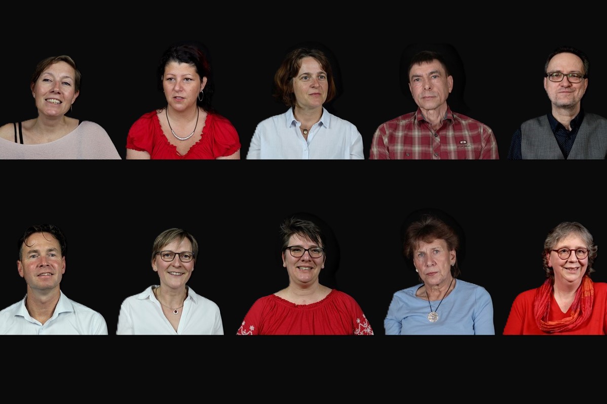 Titelbild der Ausstellung „Generationen verbinden – Deutsch-deutsche Geschichte(n) mit der Generation 1975 und der Generation Mauerbau“ (11.11.2025) Titelbild der Ausstellung „Generationen verbinden – Deutsch-deutsche Geschichte(n) mit der Generation 1975 und der Generation Mauerbau“ (11.11.2025)